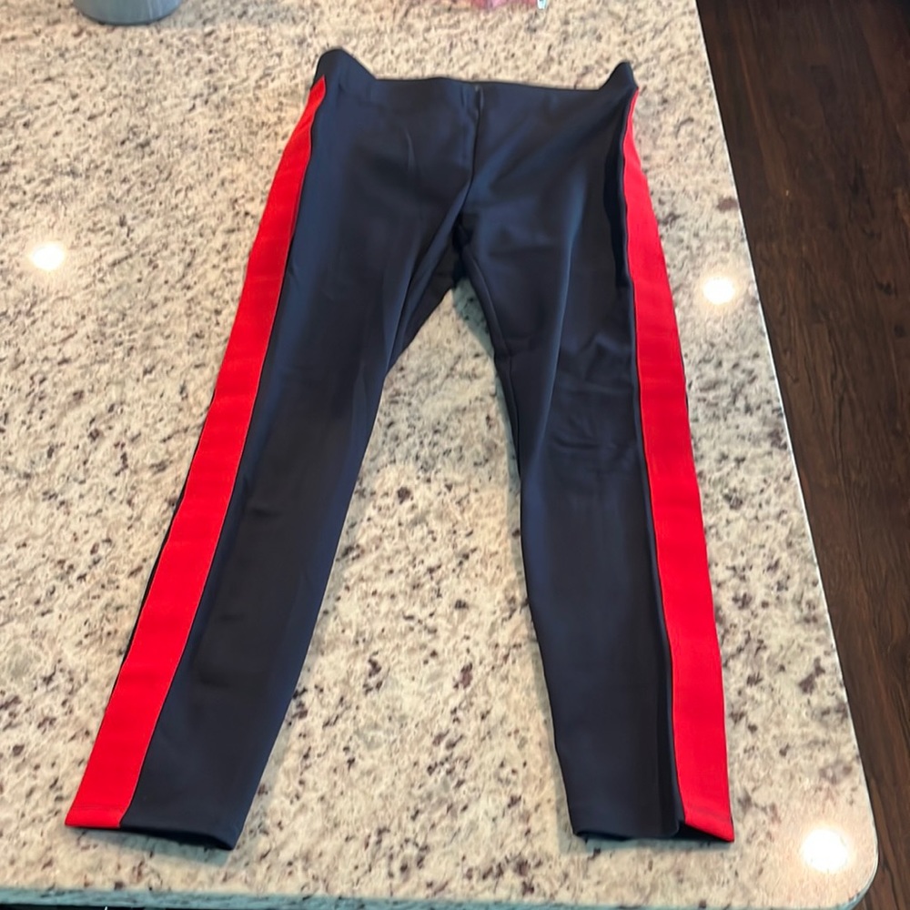 Ann taylor stripe legging pants! Great for work! Size small. Great condition